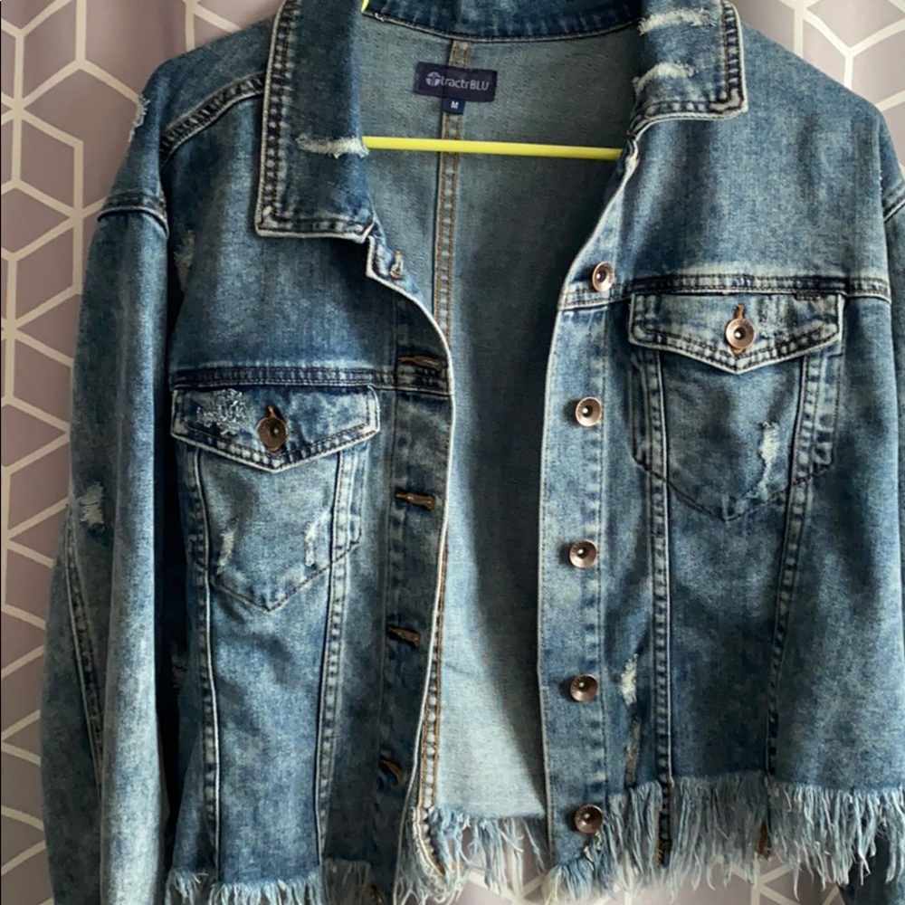 DENIM JACKET